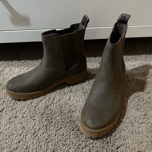 NEW Timberland Women's Chelsea Boots